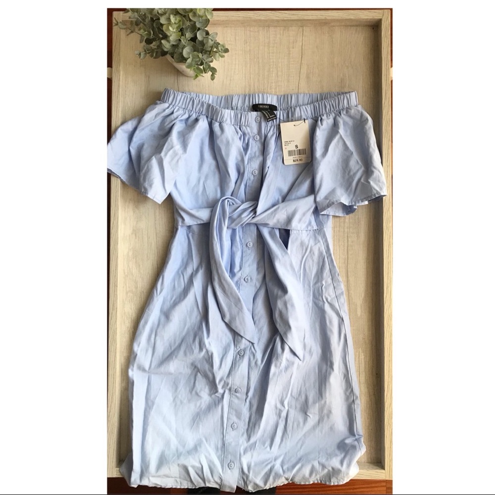 NEW WITH TAGS Tie Waist Dress